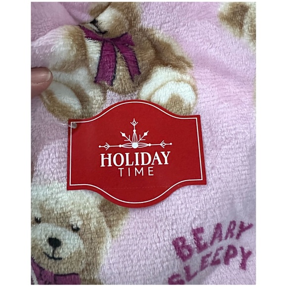 HOLIDAY TIME WOMEN’S LOUNGER BEAR WITH LONG SLEEVES - Picture 6 of 8